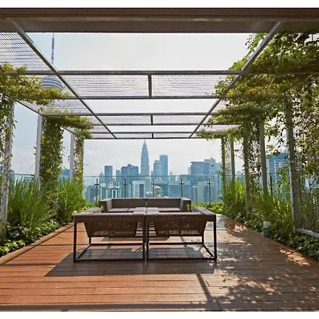 Ceylonz Suites By Staybliss Kuala Lumpur Exterior photo