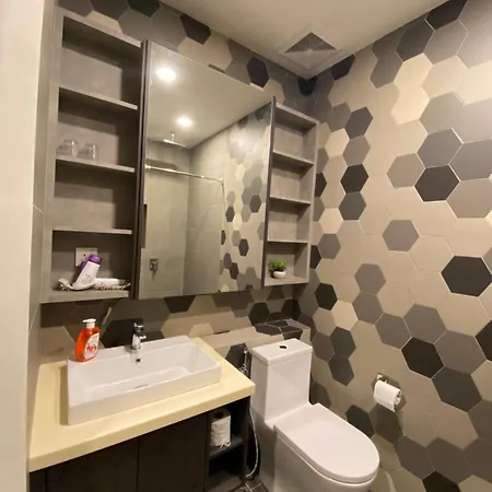 Ceylonz Suites By Staybliss Kuala Lumpur Exterior photo